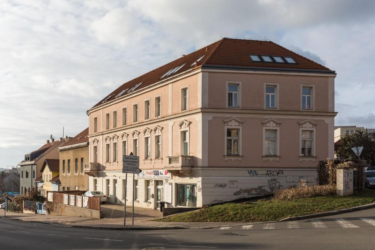 Sunshine Apartment Near The City Center Praga Exterior foto